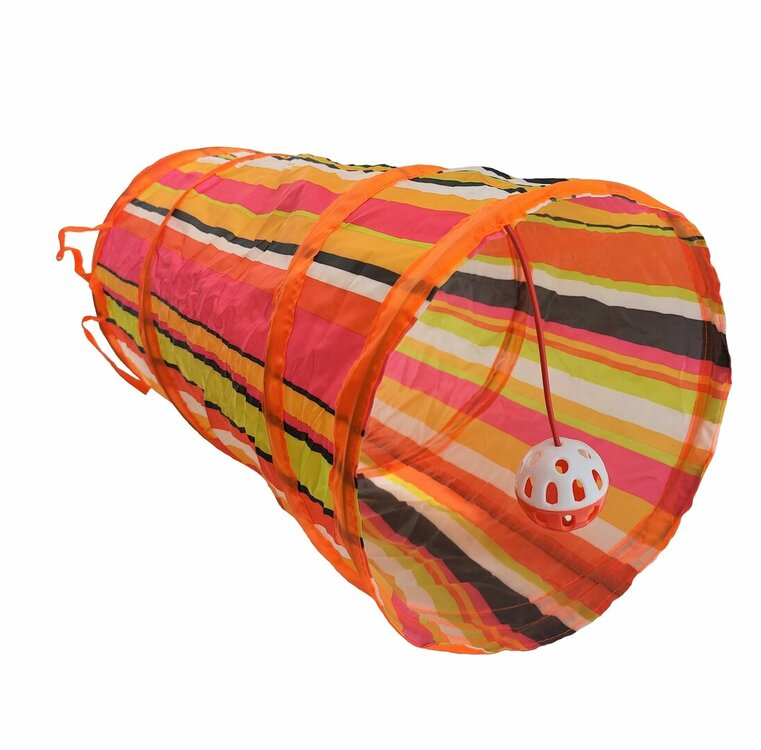 Kattentunnel met speelbal
