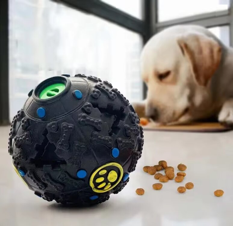 Snackbal als hondenspeeltje